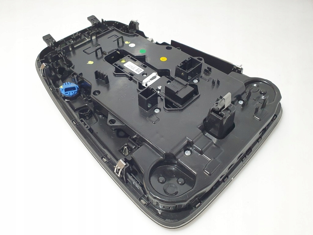 фото №9, A4 b9 s-line лампа освещение кабины люк комплект 8w0947135at