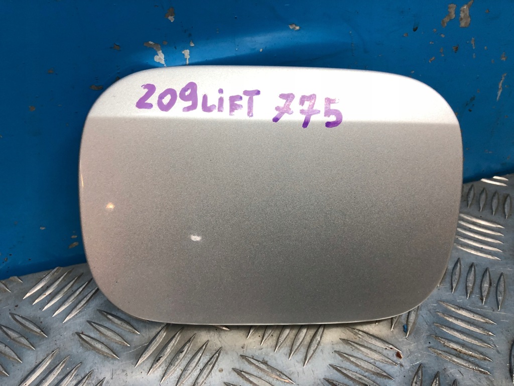 фото №1, Mercedes clk lift w209 кришка заливної пального 775