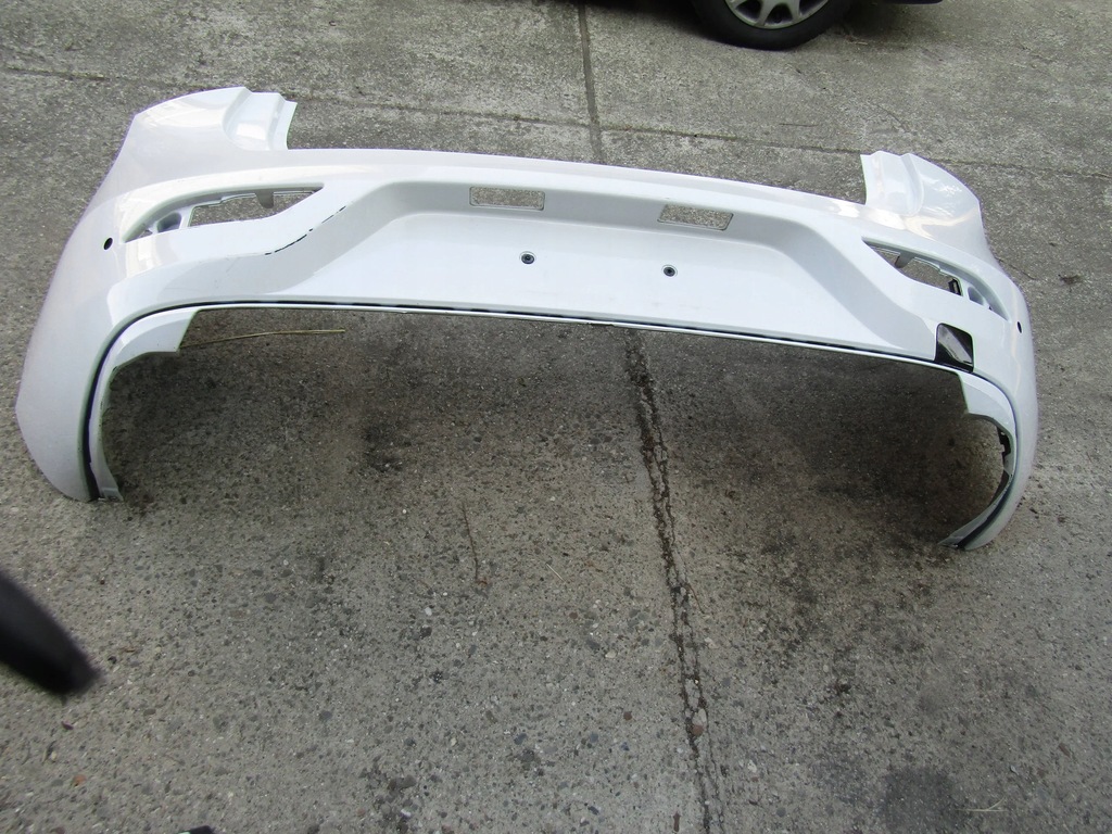 фото №9, Volvo v40 ii r-design бампер задняя 12-19r