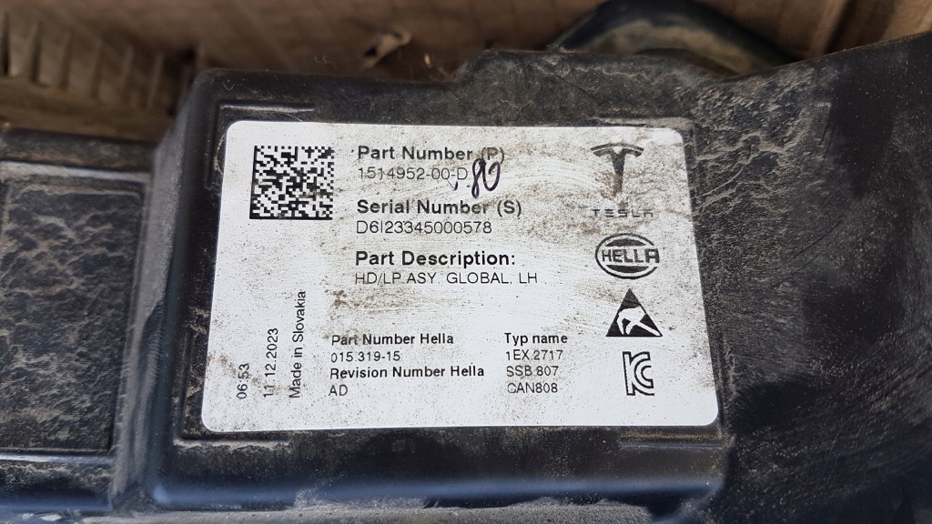 Фара перед левая tesla 3 рестайлинг  y full led 1514952 Цена