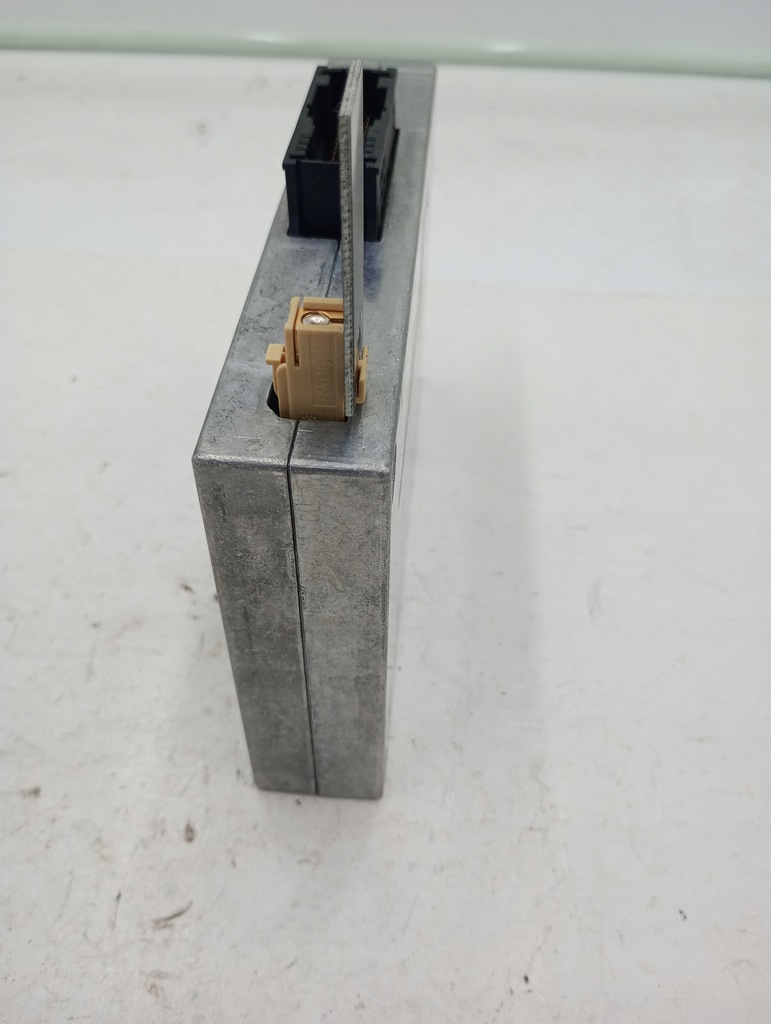 фото №7, Модуль bluetooth audi a3 a4 tt seat exeo 8p0862335h