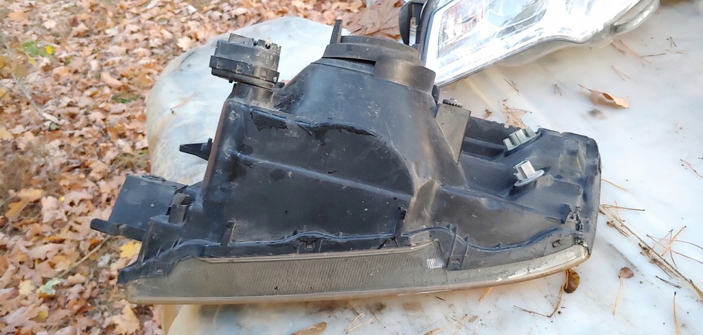 фото №7, Фара правий перед mitsubishi pajero iii europa