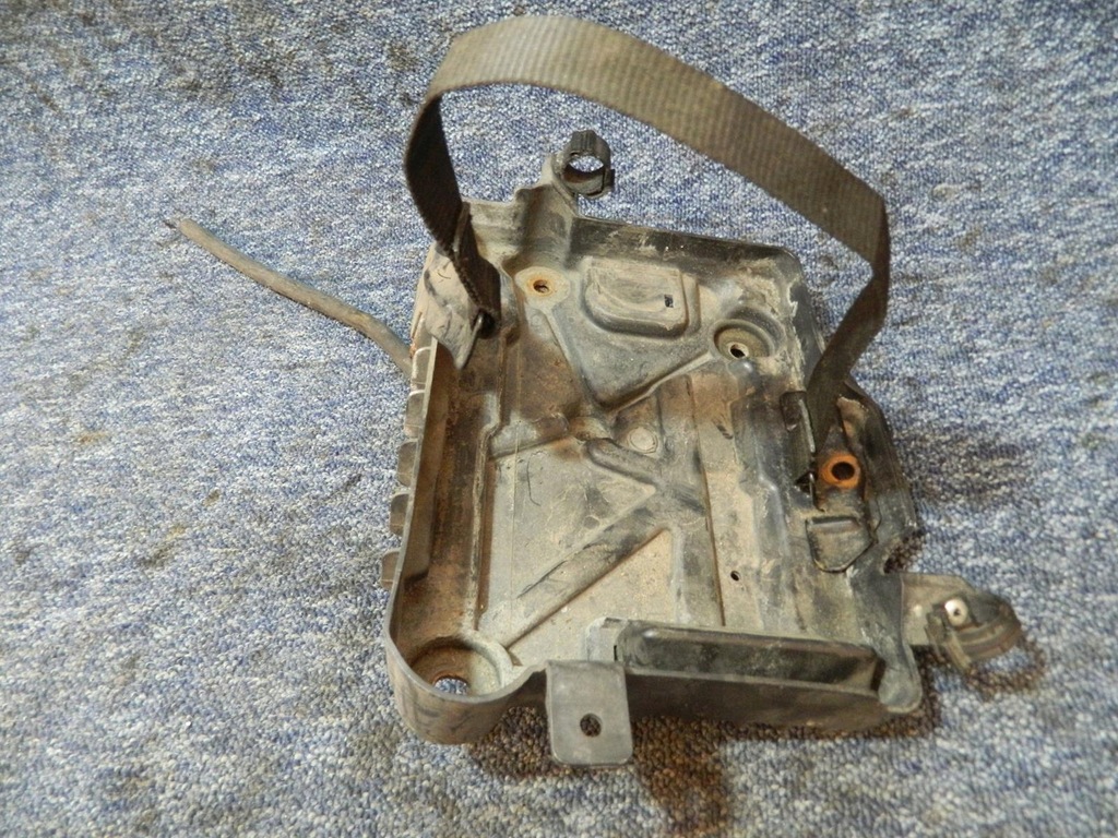 фото №1, Основа акумулятор fiat linea 2007-2015r.