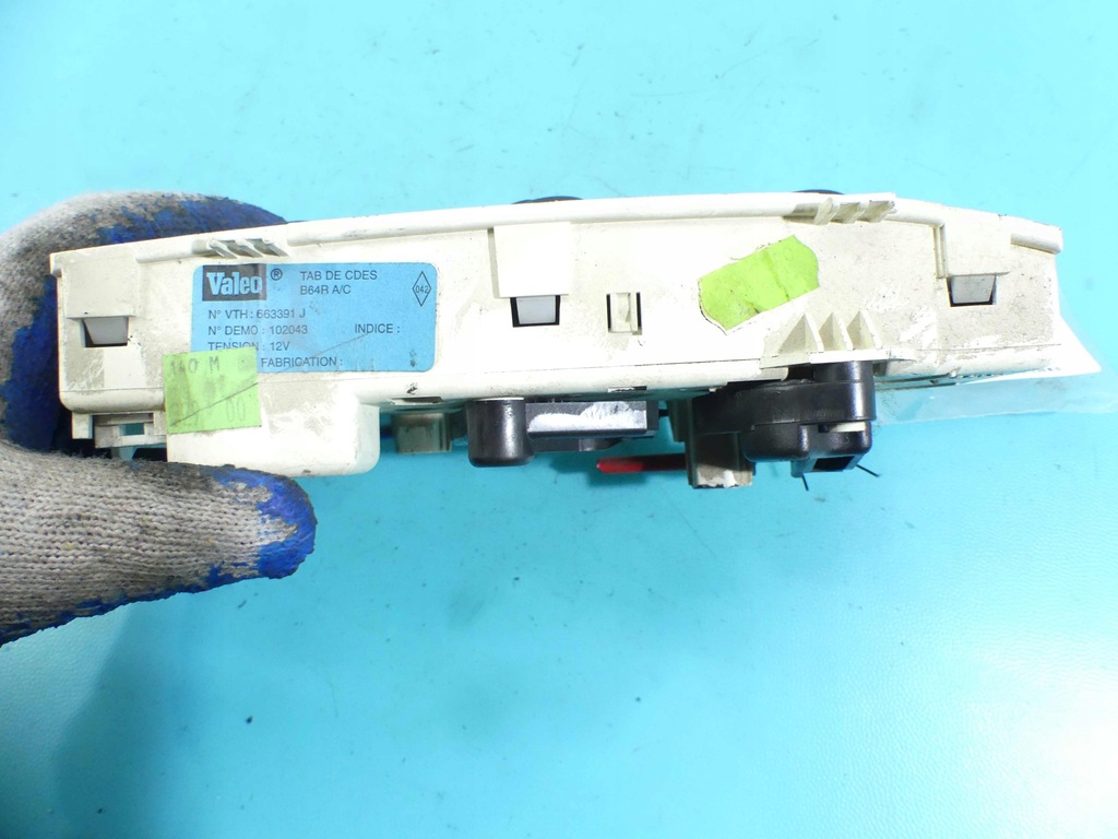 фото №3, Консоль панель обдув renault megane i 99-03