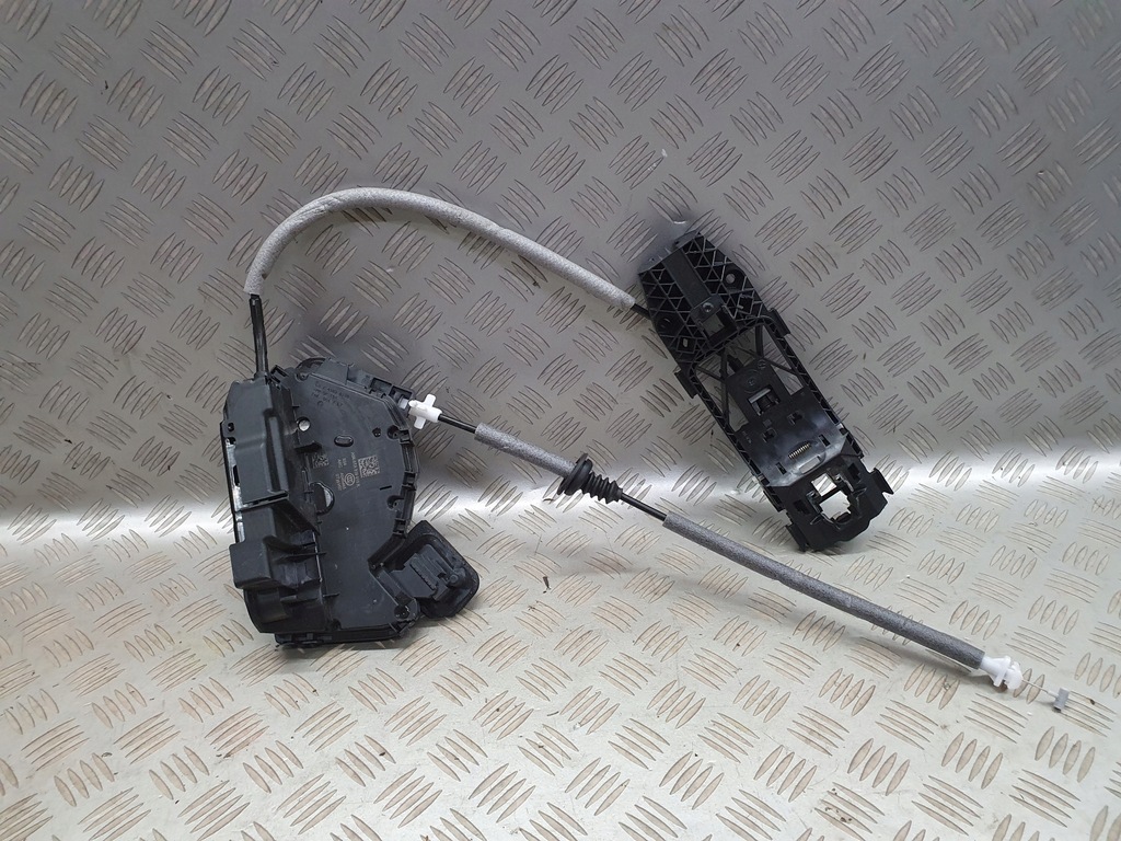 фото №1, Замок дверь левый задняя задний skoda karoq