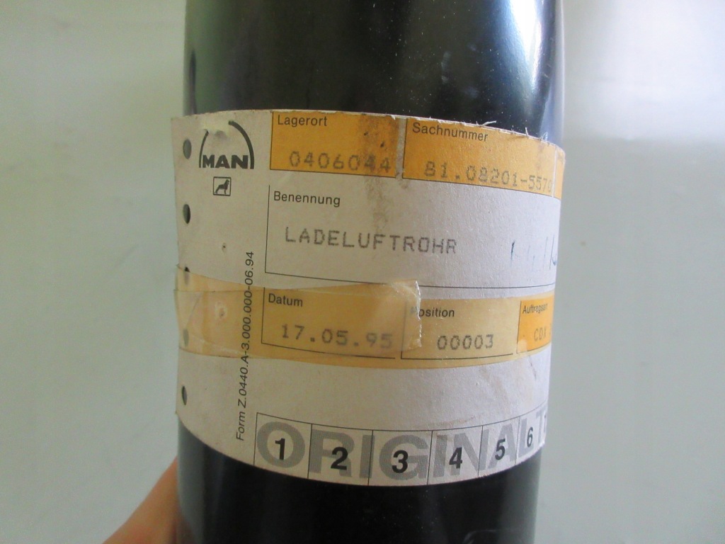 Труба выхлопная, выпускная man 81082015570 в Украине