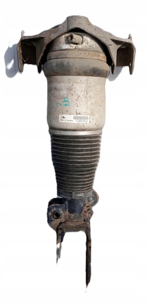 Купити Амортизатор ліва перед audi q7 touareg 7l8616039d