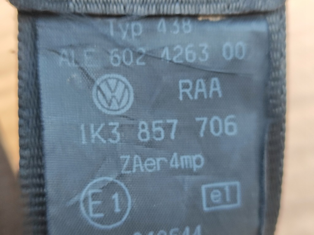 фото №5, Vw golf v 3d ремни натяжители перед правый левый