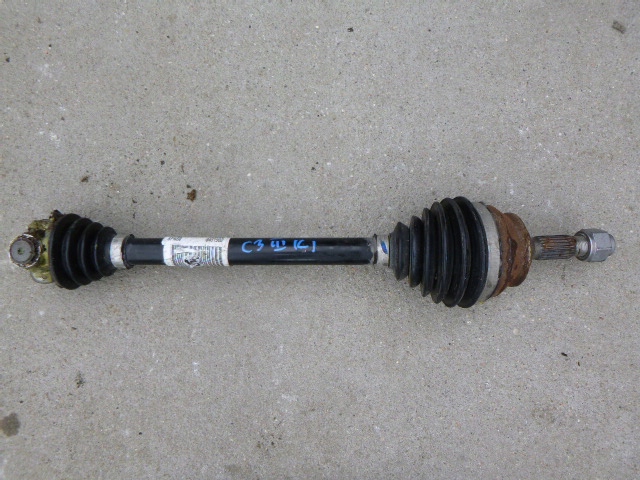 фото №1, Приводной вал левая перед citroen c3 iii 9677476580