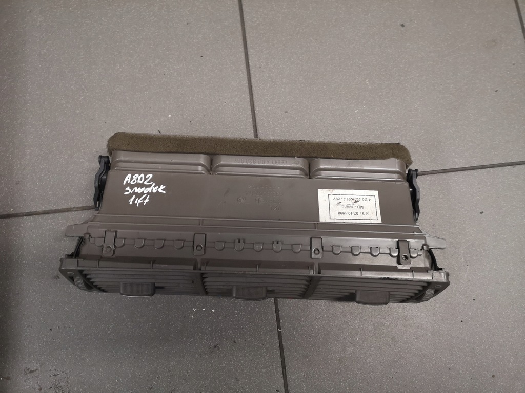 фото №6, Решётка обдув śrdokowa a8 d2 swing 4d0820951j