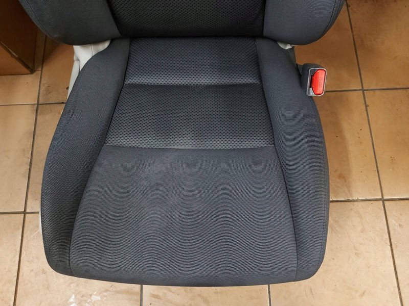 фото №3, Honda insight ii 2 сиденье правый перед пассажира