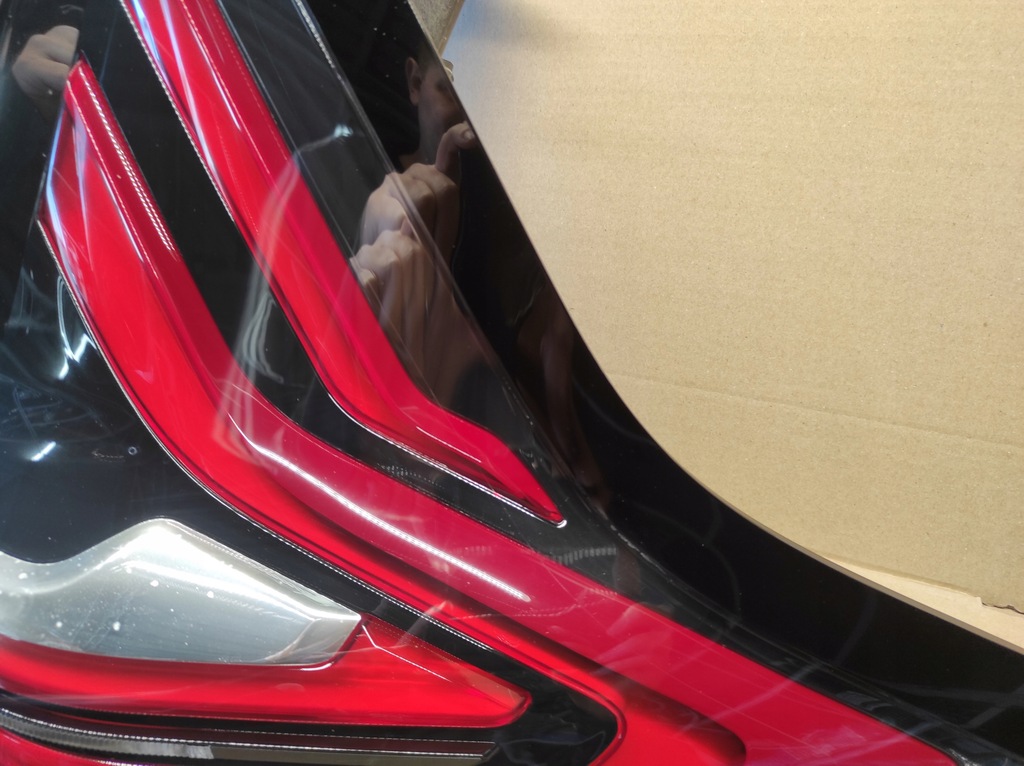 фото №7, Лампа задняя правая w крыло renault espace v 265502726r