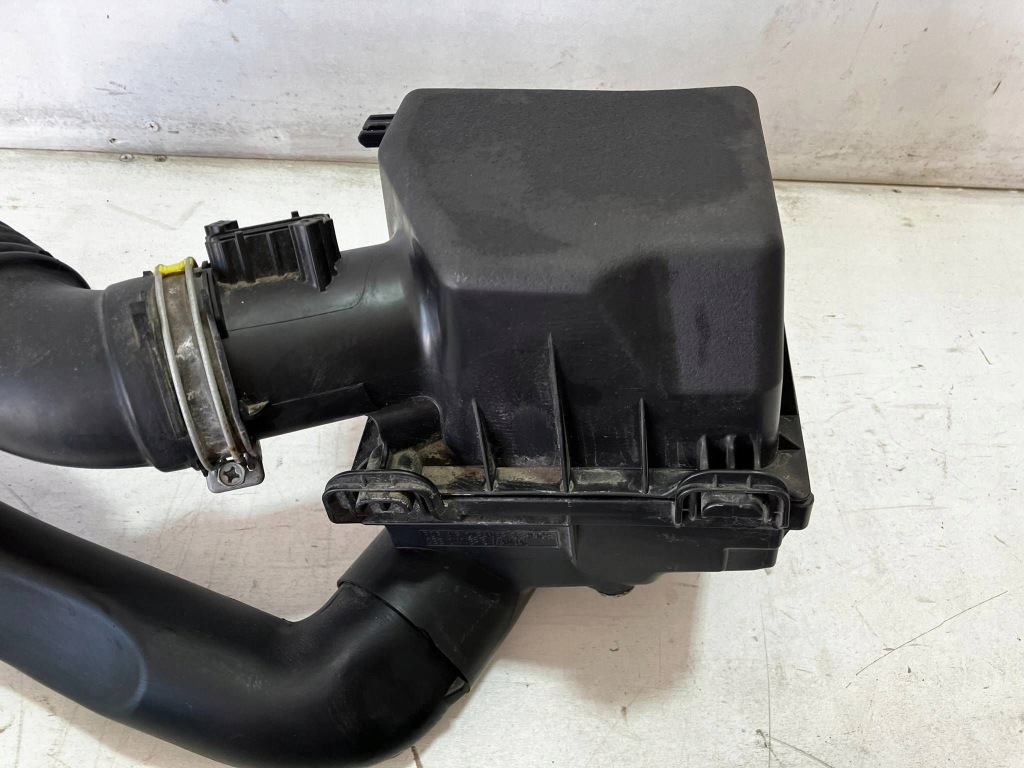 C-hr chr 1 рестайлинг  2.0 гибрид корпус фильтра воздуха резонатор труба ловушка Недорого