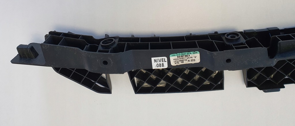 фото №15, Vw new beetle направляющая бампера задняя задний 5c5807863a