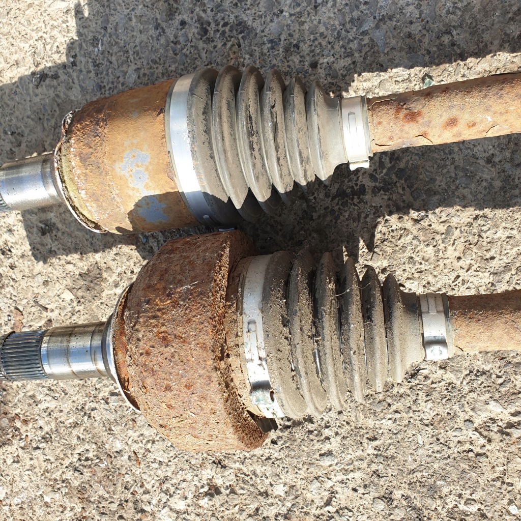 Приводной вал комплектная шарнир правая левая mercedes r w251 320 cdi оригинальный номер в Украине