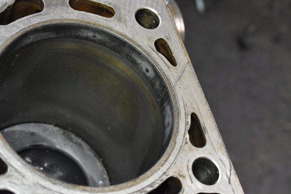 Блок dół двигателя wał crl vw passat b8 2.0 tdi 190 km 14-20 Недорого