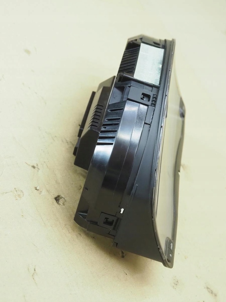 фото №8, Vw jetta golf v 5 счетчик приборная панель 1k0920861l europa