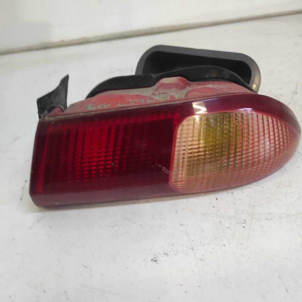 Купити Лампа права задня задній alfa romeo 156/159 29047004