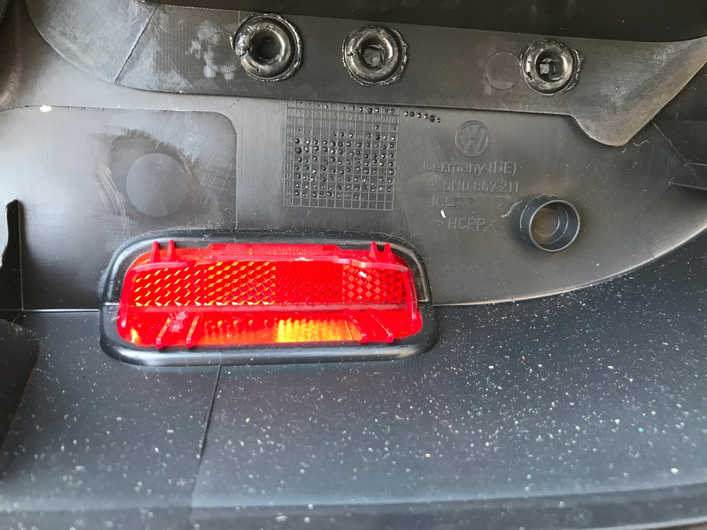 фото №5, Обшивка дверь левый задняя vw tiguan 5n0867211