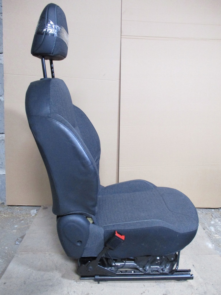 фото №6, Сиденье левый перед водителя citroen c3 ii