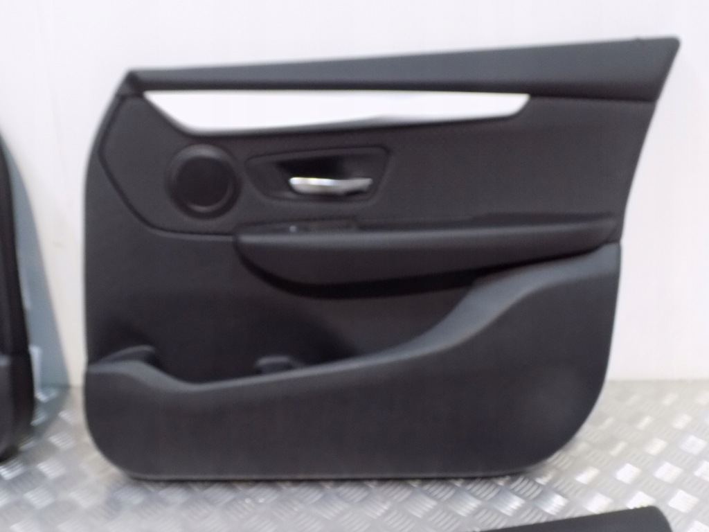 фото №5, Bmw 2 f45 обивка дверь обшивки перед задняя комплект