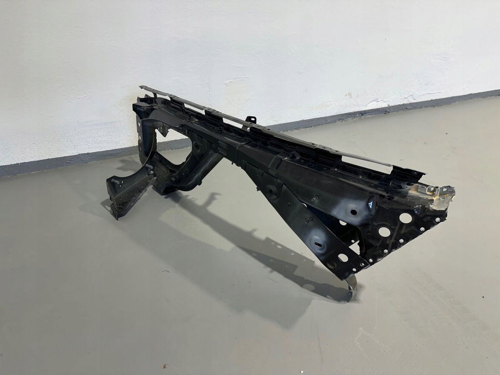 Mercedes g klasa чверть рама обшивка панель фари лівий перед a4638801301 Недорого