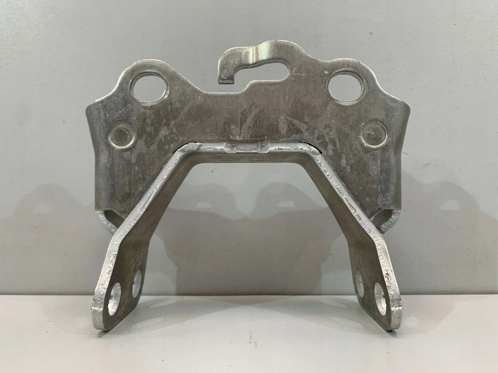 фото №1, Porsche 911 992 кронштейн балка консоли 992858683