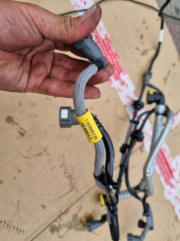 фото №4, Шланг масляный renault clio v 1.0 118260523r