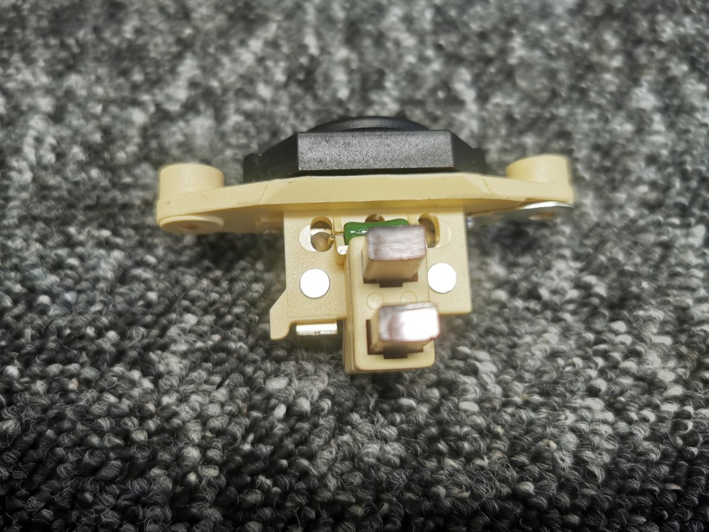 Febi 17202 регулятор напруги vag 14v Зі Шроту