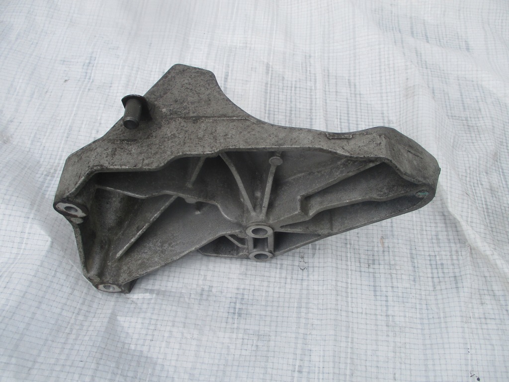 фото №3, Кронштейн двигателя ford transit mk7 ranger 3.2 tdci