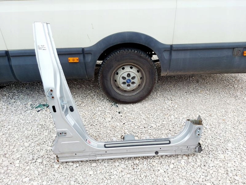 фото №1, Toyota avensis t27 поріг лівий блок двигуна середній 1f7