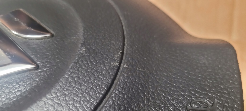 фото №12, Подушка водія + штекер suzuki sx4 демонтаж оригінал zadrapana