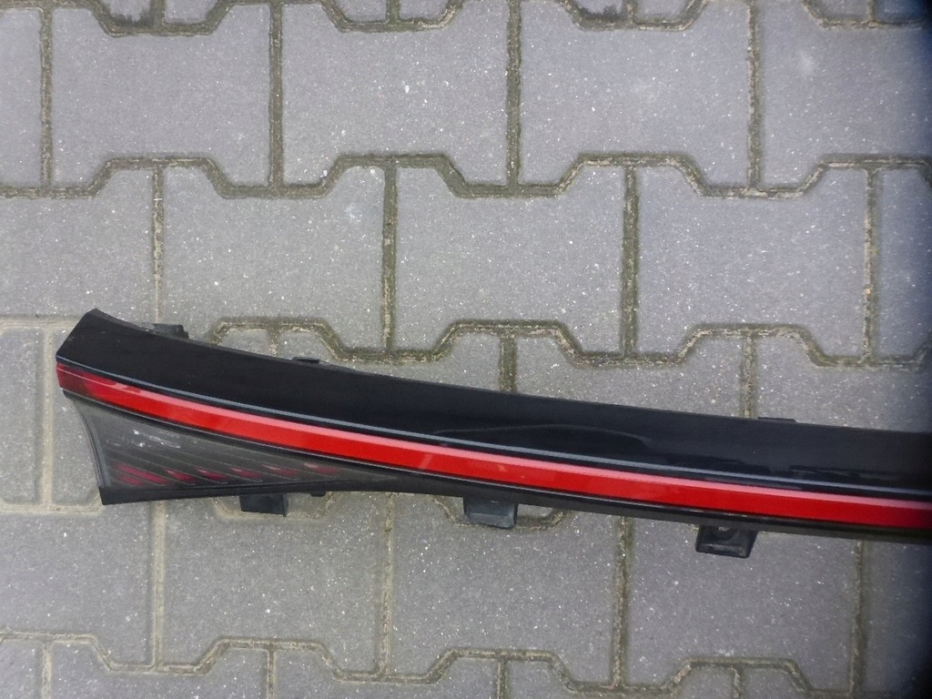 фото №8, Toyota bz4x лампа задняя накладка w крышка оригинал europa