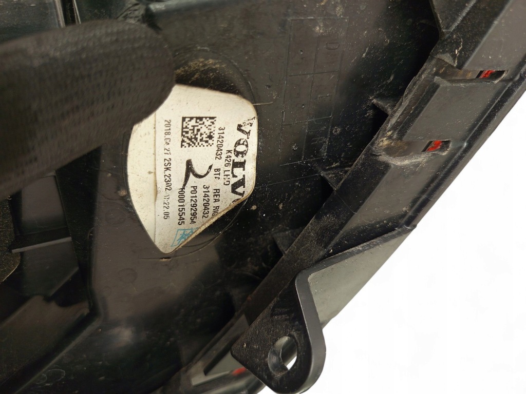 фото №8, Volvo xc60 31655359 права сторона лампа задня