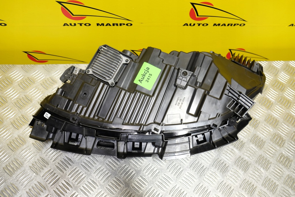 Tesla model 3 highland рестайлинг  2023 2024- фара фара full led r европа Оригинал