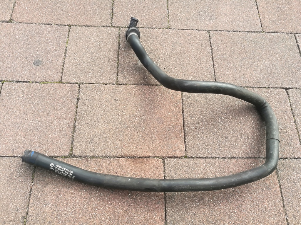 фото №1, Mercedes w211 a2118302296--przewód wąż насоса wody