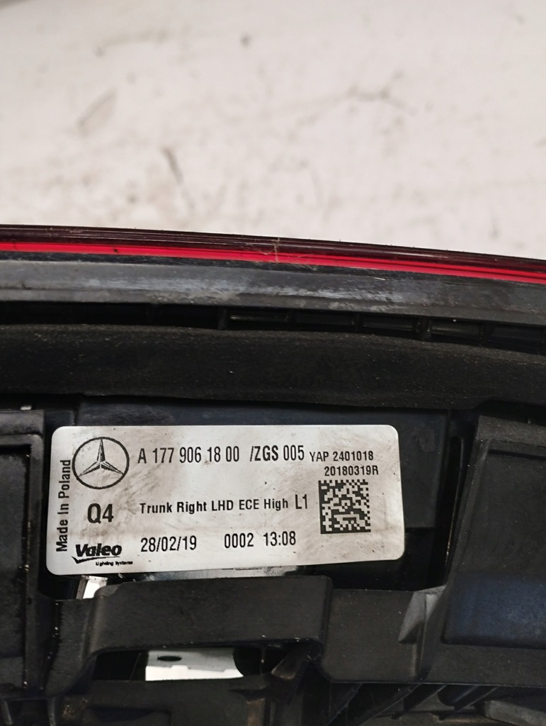 фото №12, Mercedes w177 amg a35 лампа правый задняя a1779061800