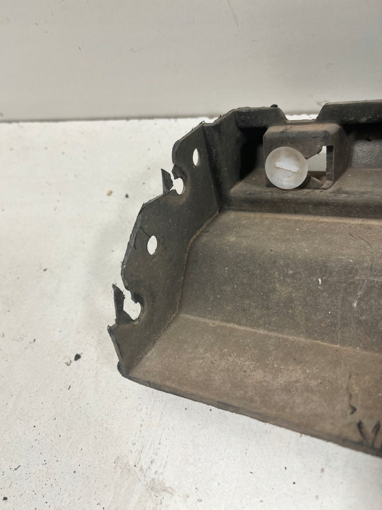 фото №9, Volvo xc40 молдинг накладка порог порог правая