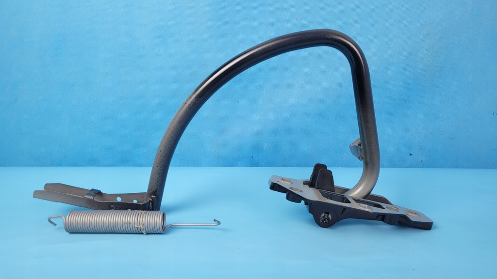 фото №11, Mercedes eqe w295 350+ 23r петля крышки багажника правый a2957500200