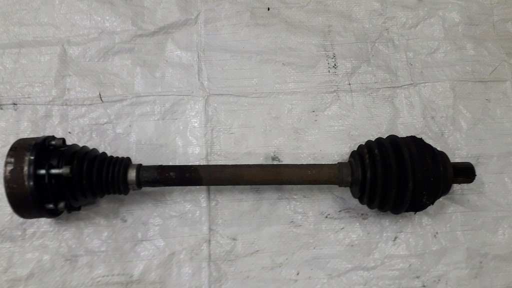 фото №1, Приводной вал приводной вал правая левая audi a3 8p 1.6 fsi 115 km blp
