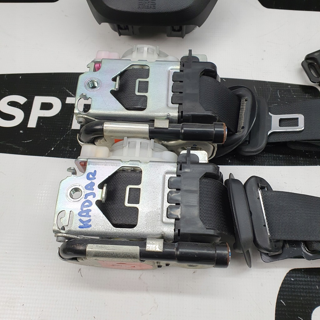 фото №9, Kadjar приборная панель консоль подушки безопасности ремни подушка безопасности