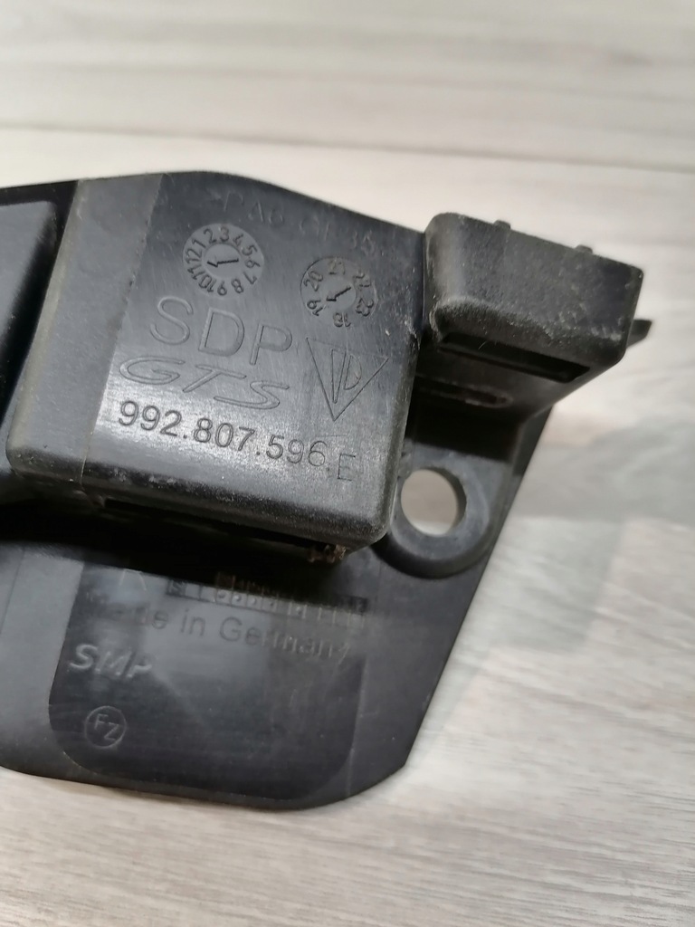 фото №9, Porsche 911 992 gts напрямна лівий перед 992807596e