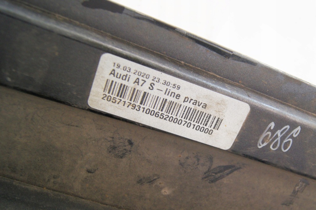 фото №14, Молдинг накладка порог порог правая audi a7 s line