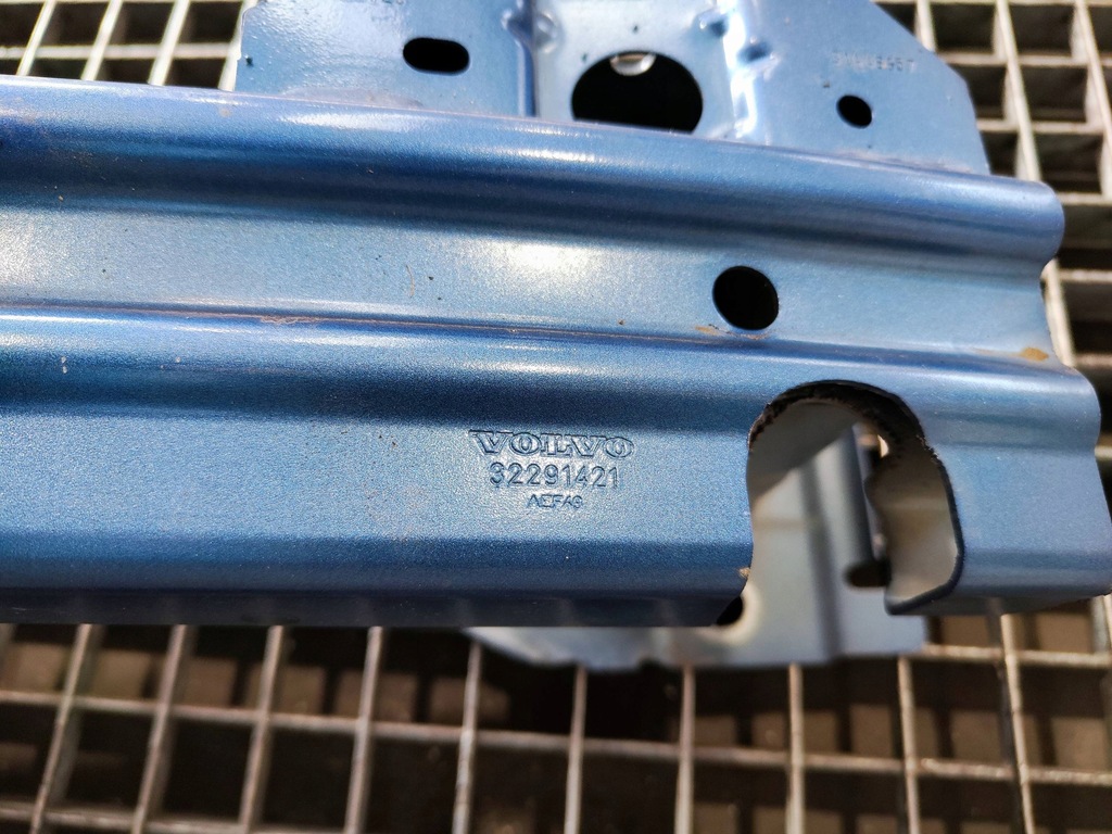 фото №7, Балка бампера задня задня 32291421 volvo xc40