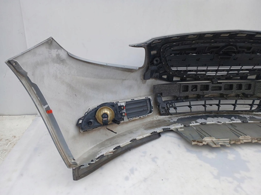 фото №7, Бампер перед передний opel insignia a 08-13r. код лакокрасочного покрытия z179 13288286