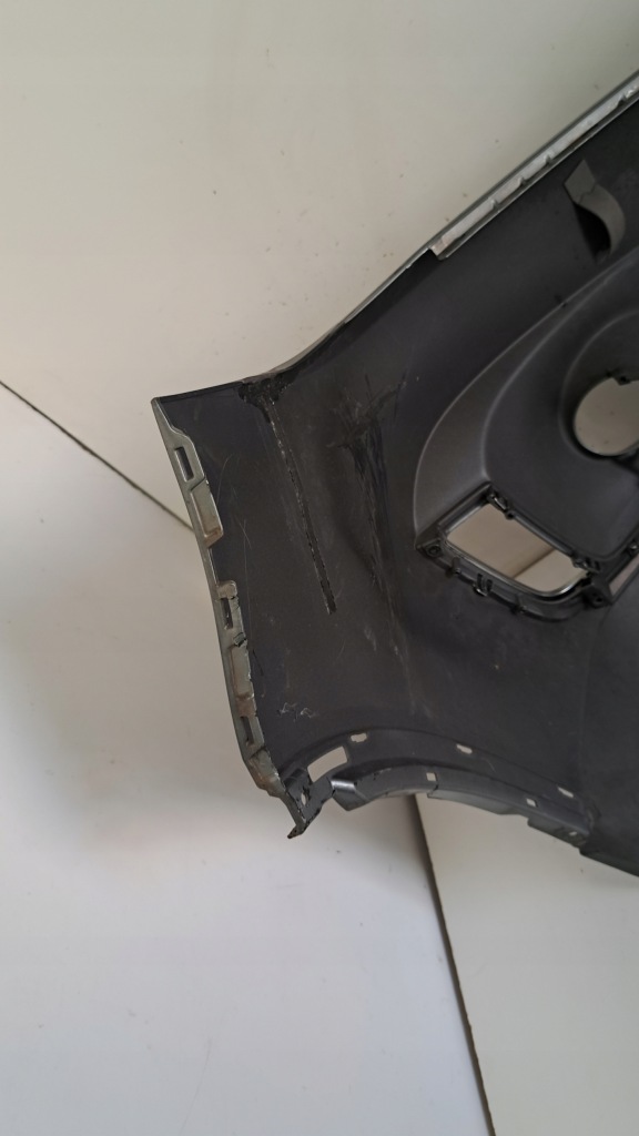 Бампер перед suzuki vitara iii 3 lift 18- лівий хром Зі Шроту