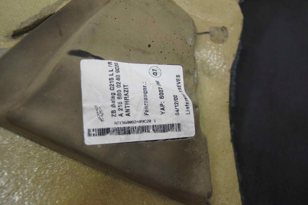 Купити Обшивка підлога kpl mercedes cl w215 europa