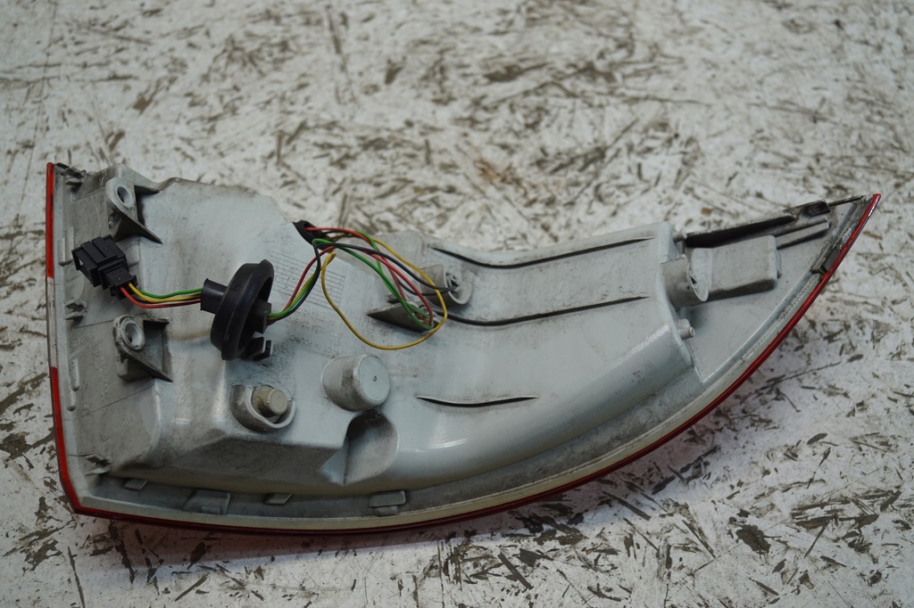 фото №12, Skoda superb ii lift sedan лампа правая задняя