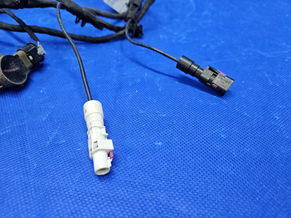 фото №5, Audi e-tron 55 жгут pdc камера радар датчиков бампера lz7f 4ke971095bd