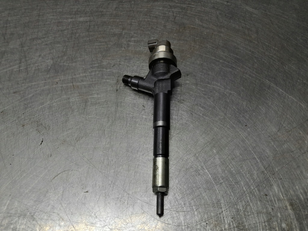 Купити Opel 1.7 cdti форсунка 55567729